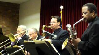 Art Baron & The Duke's Men Playing The Jeep is Jumpin'