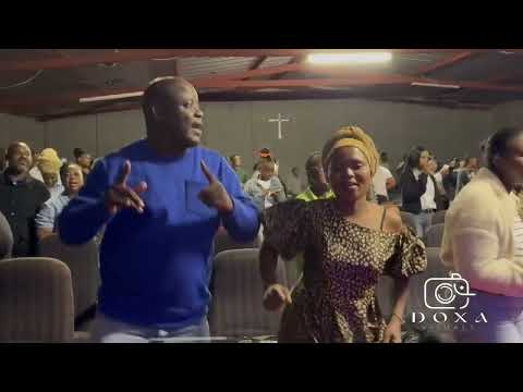 NKAPESE KA MAATLA|TUMISANG SELEKE||@tumisangselekesmusic1151 @gospelsa @gospelpraisebr