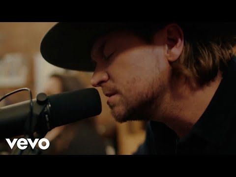 Wilder Woods - Make Your Own Mistakes (Stripped Sessions)