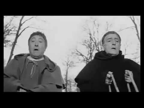 Totò - Il Monaco di Monza - con Adriano Celentano "il prete vero"