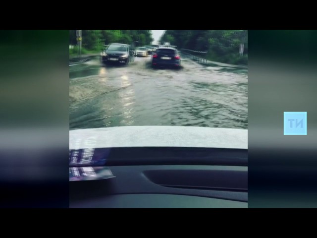 Видео: В Москве сильный ураган