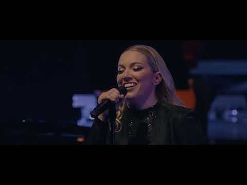 Pesem za mami - Uroš in Tjaša & Gašper Konec (Cankarjev dom live)