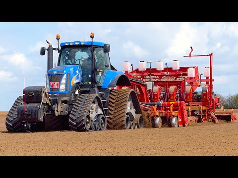 , title : 'Potato Planting XXL | New Holland T8050 (400HP) + Grimme GL860 Compacta planter | Koolen Bergeijk'