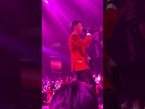 Suit & Tie live at 1900 Hoàng Tôn - MCK ( album 99% )