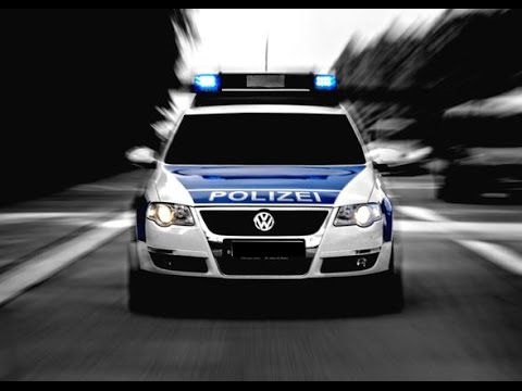 rasante Verfolgungsjagd auf der Straße[Dokumentation][Deutsch]