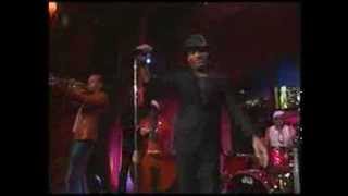 Lenny Kravitz - &quot;Lady&quot; (acoustic) - Regis and Kelly Show