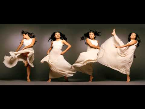 Henry Purcell:  Strike The Viol (Christina Pluhar & L'Arpeggiata)