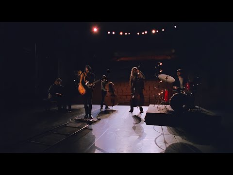 Cabaret Contemporain - Cheval [Official Video]