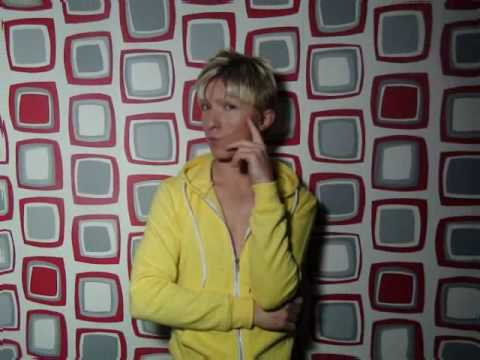 MIKA : KICK ASS WE ARE YOUNG (REDONE OFFICIAL VIDEO CLIP 2010)