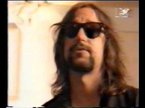 R.E.M. 1992-10 - MTV News, MTV, USA [R.E.M. on Automatic]