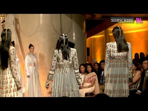 download lagu mp3 mp4 Anamika Khanna Collection 2014, download lagu Anamika Khanna Collection 2014 gratis, unduh video klip Anamika Khanna Collection 2014