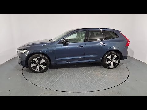 Volvo XC60 T6 PHEV Plus Dark - Image 2