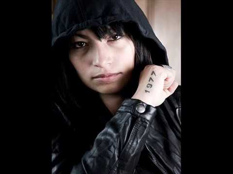 Anita Tijoux feat  Jorge Drexler   Sacar la voz