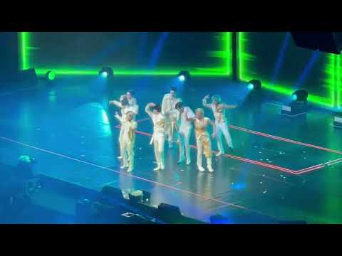 220508 Ateez The Fellowship: Beginning of the End in Berlin Day 1 - Hala Hala (short)