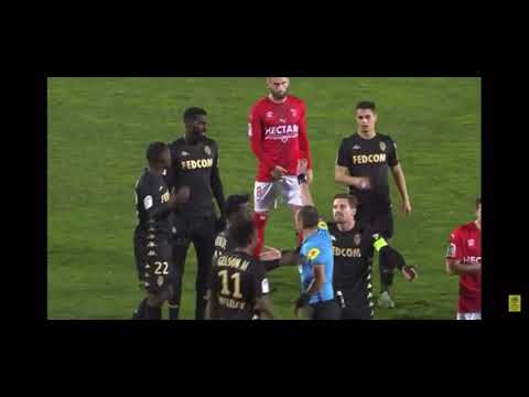 Gelson Martins pushing refeere RED CARD shown