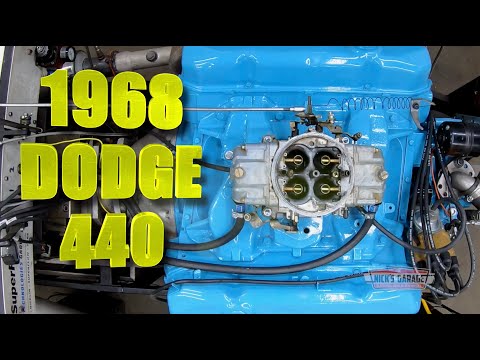 440 on the Dyno and a CRACKED Hemi - A Day With The Engine Doctor