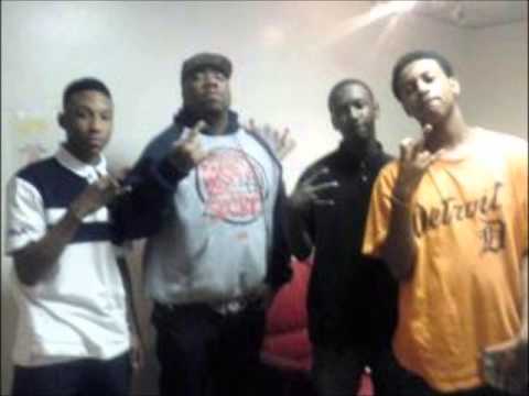 DREAMS DONT SLEEP-DREAMTEAM