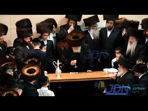 Viznitzer Rebbe Making Havdalah In Manchester,UK - Menachem Av 5782