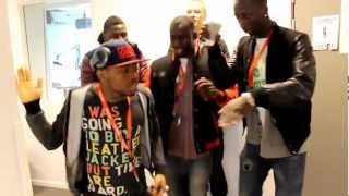 Panetoz vill hälsa RIX FM Festival-besökarna med lite dans... och paus