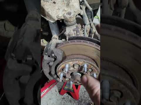 05 Chevy Colorado Front rotor removal tip
