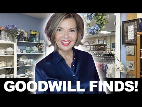 GOODWILL FINDS & Holiday Shopping!