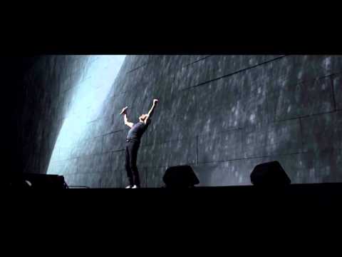 Roger Waters - David Gilmour - Comfortably Numb - Live O2 Arena - The Wall (2011)