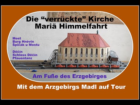 Die "verrückte" Kirche in Most Tschechien und radschlagender tanzender Pfau in Děčín Tschechien.