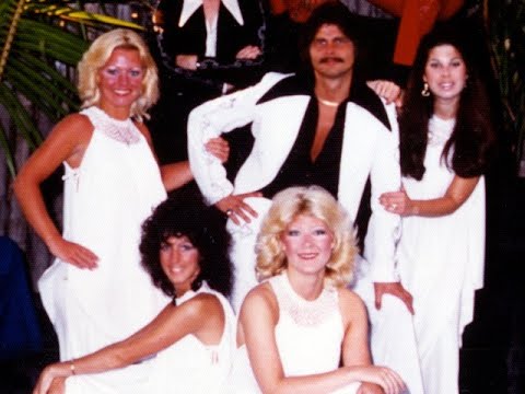 Edward Dennis Fogell of The Chicago Actors Studio & The Ed Fogell Cabaret Band (Improved Resolution)