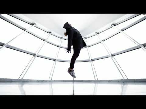 Bassjackers  KSHMR ft  Sidnie Tipton - Extreme