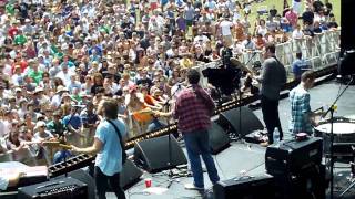 Delta Spirit perform "People, Turn Around" at Lollapalooza 2009