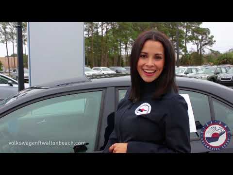 2016 Volkswagen Jetta 1.4T S Sedan With Amy Clark