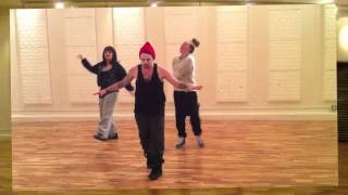 Chris Brown - Wet The Bed