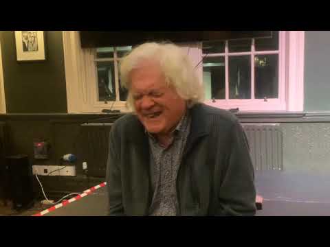 Sam Dodds at The Bridge Folk Club – Rap Her To Bank, Jowl Jowl and Listen Lads (Both trad)