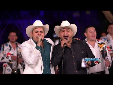 Enigma Norteño Ft. Banda Punto Medio - No Hay Quinto May0 (En Vivo 2021)