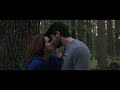 Do Patti Hot Kiss Kriti Sanon