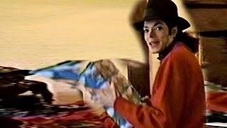 Michael Jackson - Christmas at Neverland Ranch | Home Footage 1993 | (GMJHD)