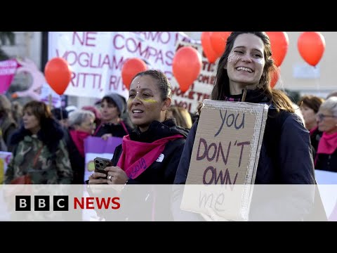 Video | Italian parliament unanimously votes to make femicide a crime | BBC News