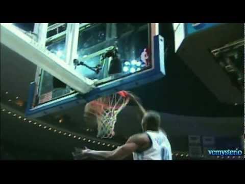 Dwight Howard Game-Winning Dunk against San Antonio Spurs (02.09.2007)