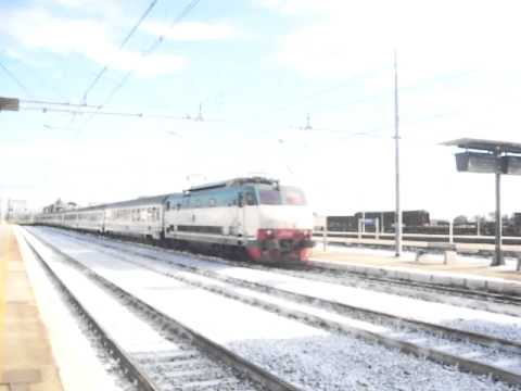 InterCity 522 Napoli Centrale - Sestri Levante in transito a Villa Literno