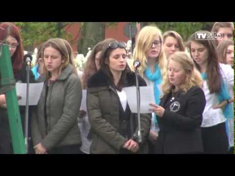 DĄB KATYŃSKI - IV ROCZNICA POSADZENIA - LO SALEZJAŃSKIE WROCŁAW