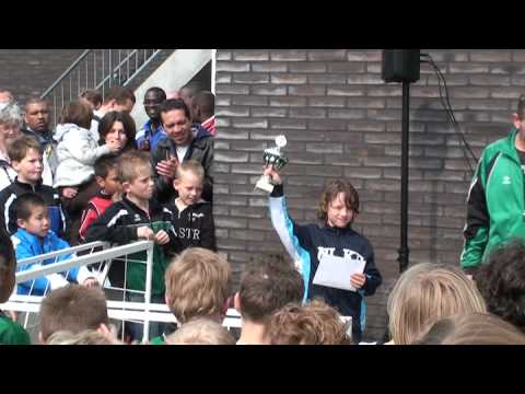 Toernooi SVV - Prijsuitreiking 1e prijs DSO F11 dd 12-04-09