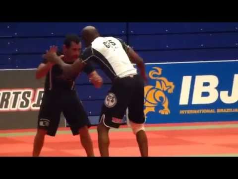 Dave Onuma vs Jose Carlos Hissa Granja - IBJJF European Open No-Gi 2012 - Black Senior 1 - Middle