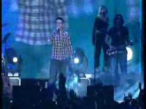 mixalis xatzigiannis - monos mou - live @ lykavitos