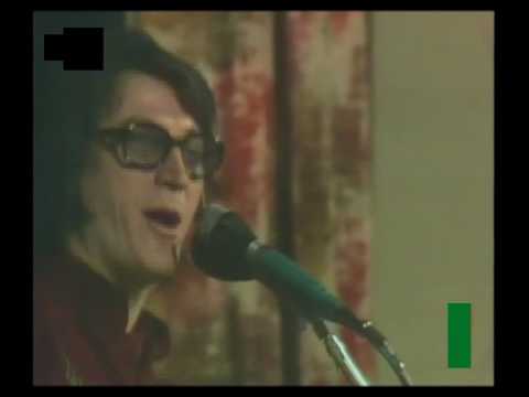 Dubrovacki trubaduri - Pjesma puni zivot moj (LIVE, 1970's) 02