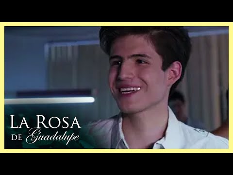 Esteban finds a classmate in the bathroom with a man | Part 3/4 | We need to talk