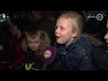 Sinterklaas warm onthaald in koude haven van Elburg