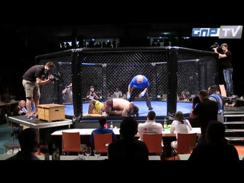 Kombat Komplett 6 - FIGHT: Antonio Feagins vs. Dzianis Dzemchankov