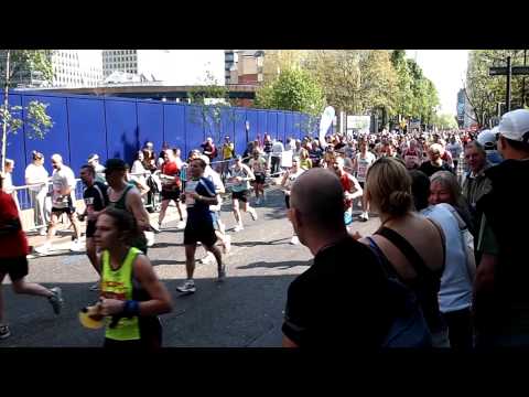 Marathon Cheerleader