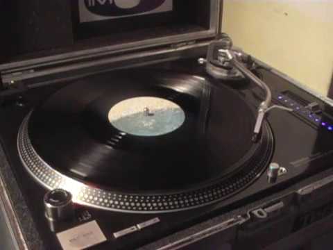 Acen ‎– Trip II The Moon Part 1 ( classic Rave 1992 )