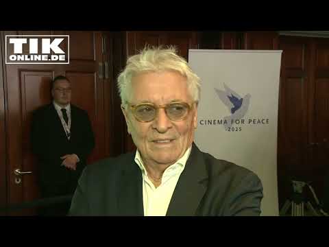 Henry Hübchen über den Frieden: "Keine Brandmauern aufstellen"